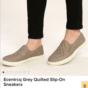 NIB Steve Madden Ecentrcq Gray 9